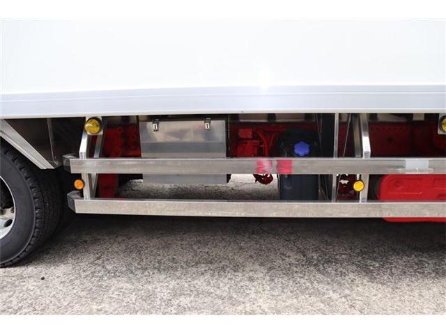 Isuzu Forward 12