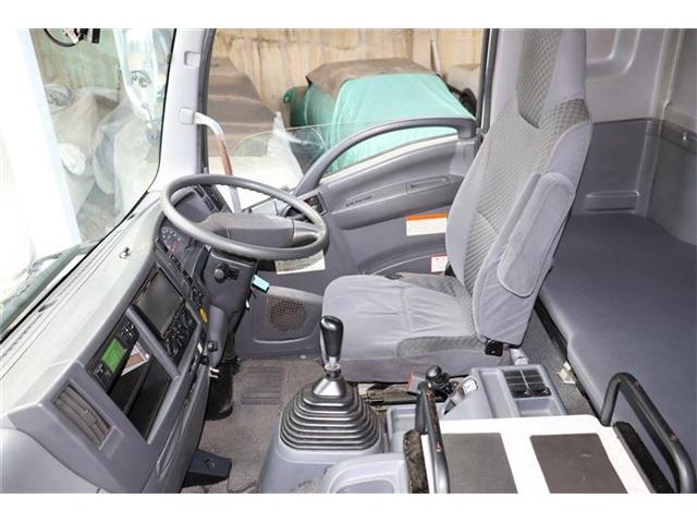 Isuzu Forward 2