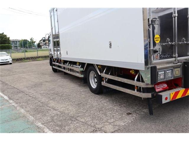 Isuzu Forward 7