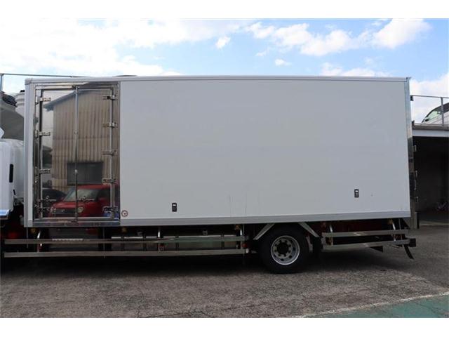 Isuzu Forward 8