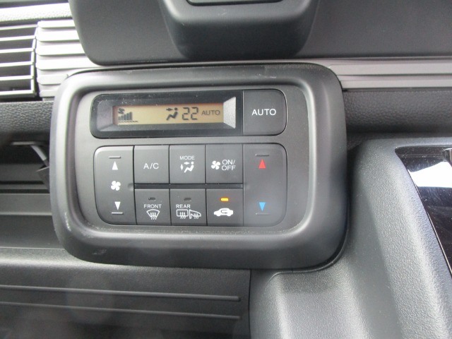 Honda N-VAN 11