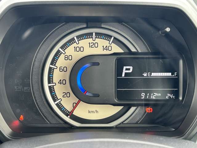 Suzuki Spacia Base 4