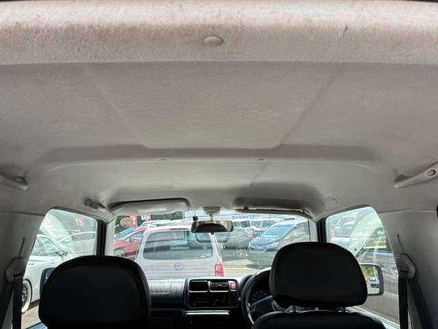 Mazda AZ-オフロード 10