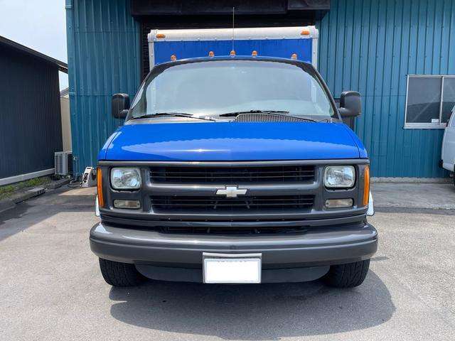 Chevrolet C3500 4