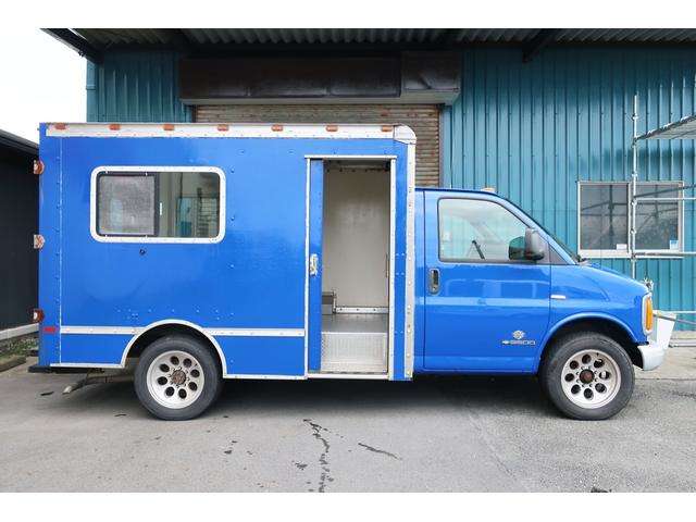 Chevrolet C3500 9