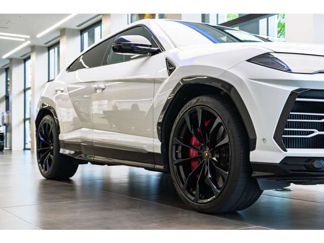 Lamborghini ウルス 10