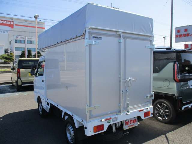 Mazda Scrum Truck 6