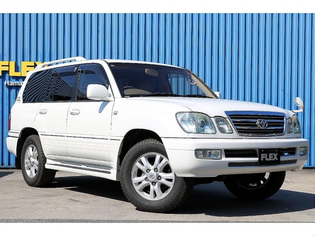 Toyota Land Cruiser Cygnus 4