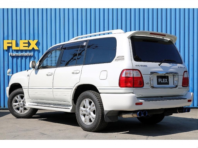 Toyota Land Cruiser Cygnus 5