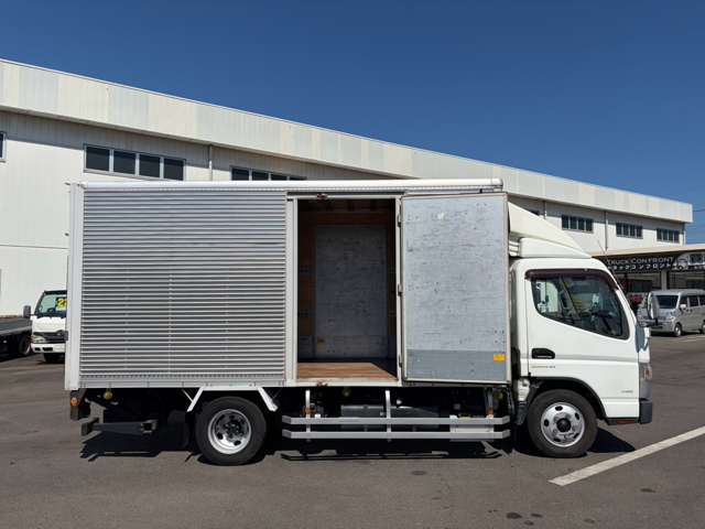 Mitsubishi Fuso Canter 10