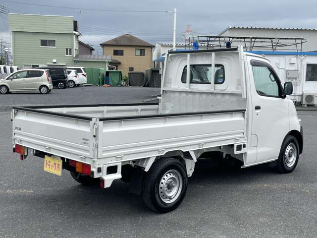Toyota Light Ace Truck 5