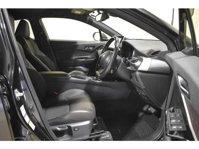 Toyota C-HR 9