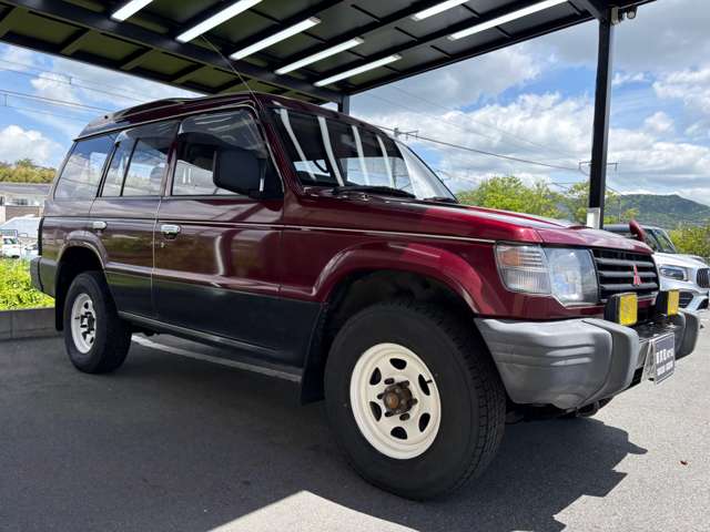 Mitsubishi Pajero 8