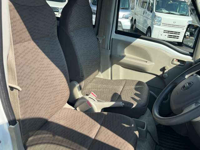 Nissan NV100 Clipper 8