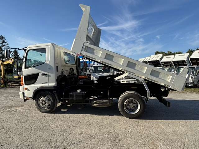 Hino Ranger 11