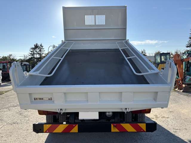 Hino Ranger 9