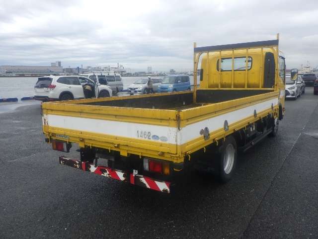 Isuzu Elf 5