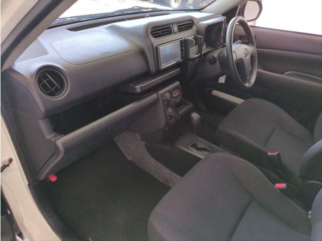 Toyota Probox Van 8