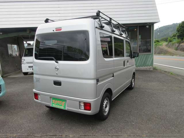 Nissan NV100 Clipper 7