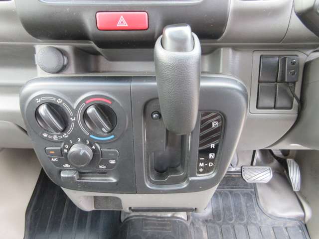 Suzuki Every 11