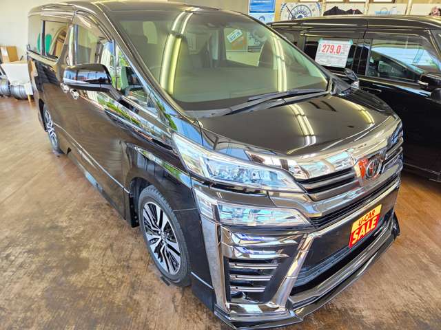 Toyota Vellfire 5