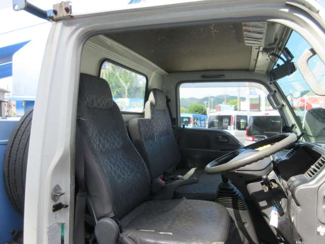 Isuzu Elf 11