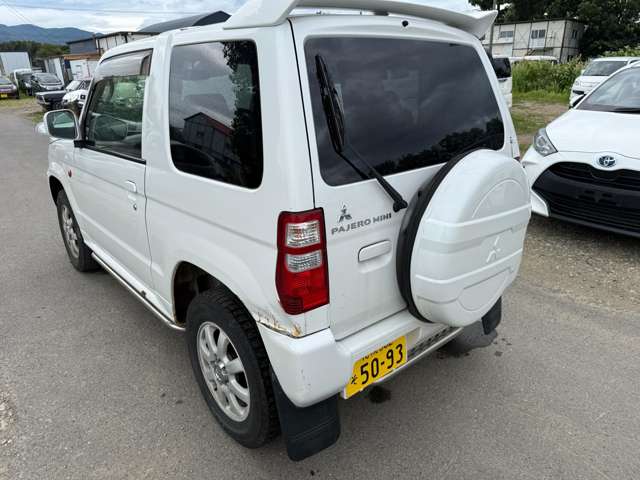 Mitsubishi Pajero Mini 10