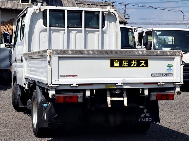 Mitsubishi Fuso Canter 2