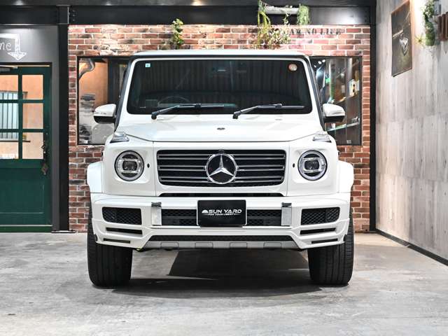 Mercedes-Benz G-Class 2