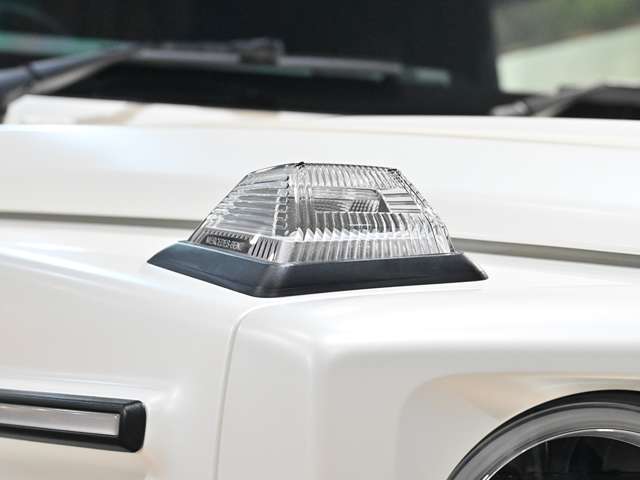 Mercedes-Benz G-Class 8