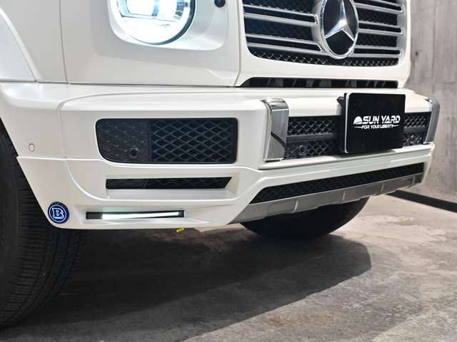 Mercedes-Benz G-Class 9