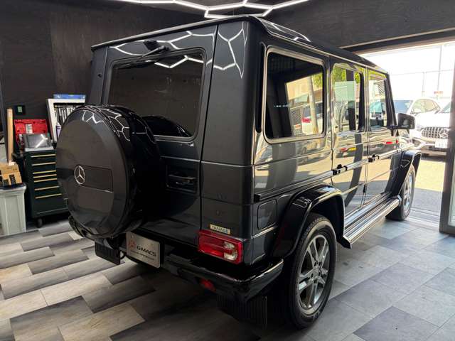 Mercedes-Benz G-Class 9