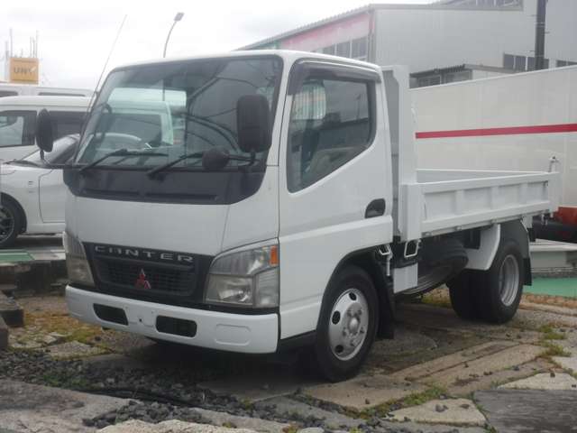 Mitsubishi Fuso Canter 2