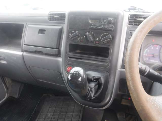 Mitsubishi Fuso Canter 5
