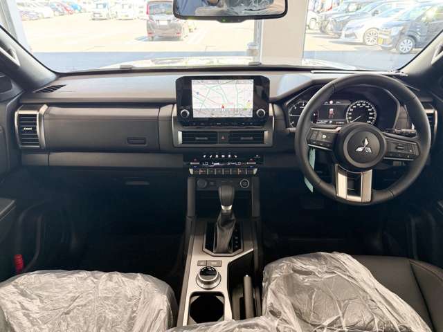 Mitsubishi Triton 5