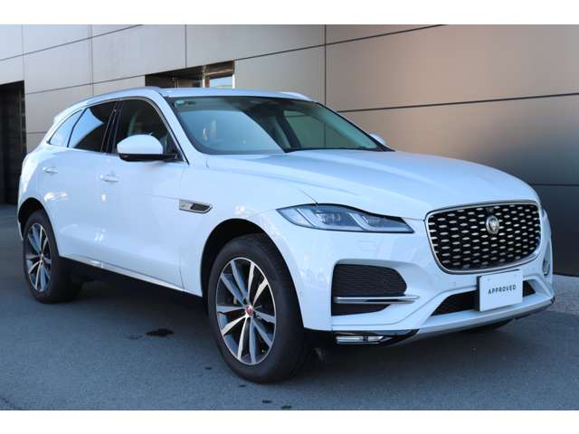 Jaguar F-Pace 5