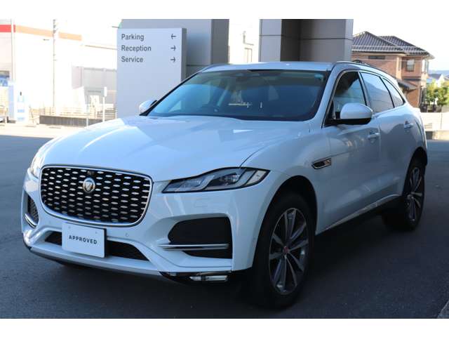 Jaguar F-Pace 6