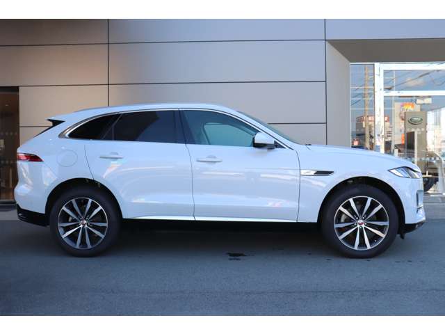 Jaguar F-Pace 7