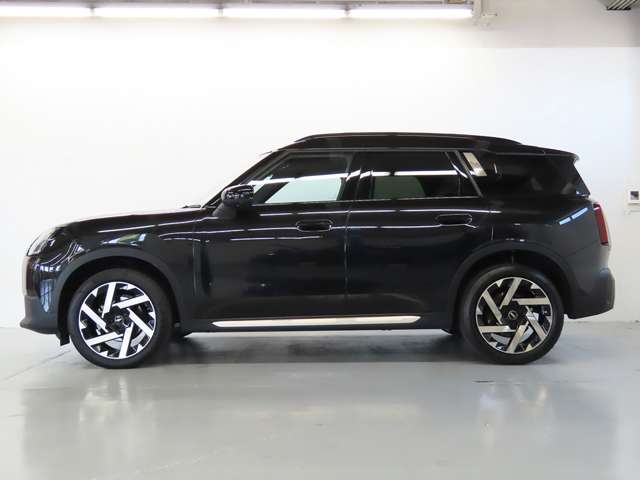MINI Countryman 9