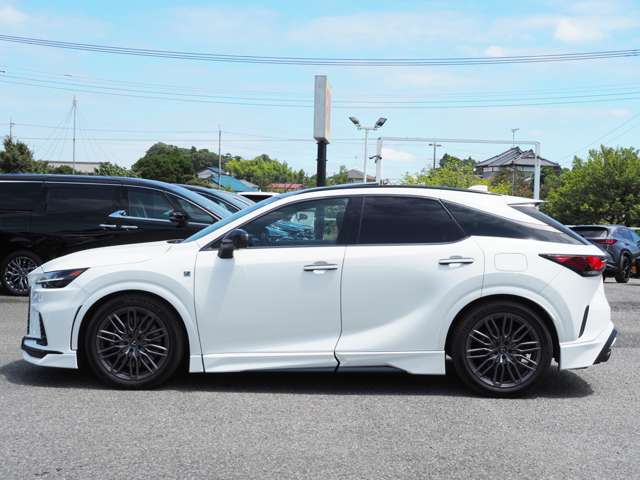 Lexus RX 8