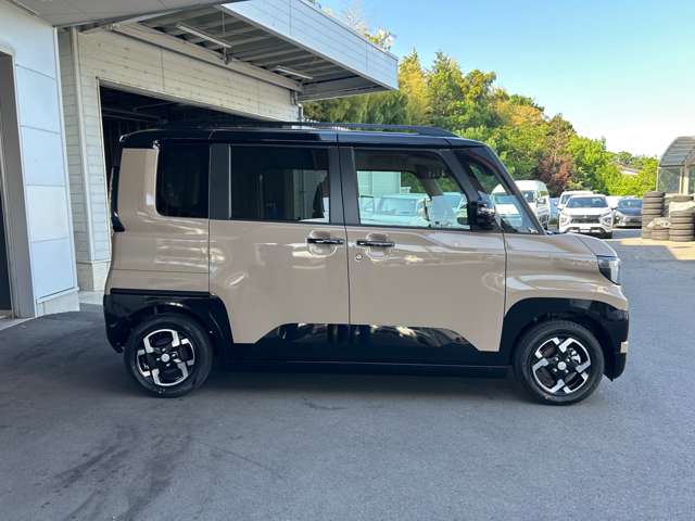 Mitsubishi Delica Mini 4