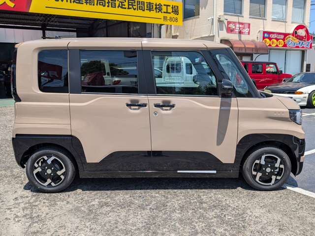 Mitsubishi Delica Mini 8