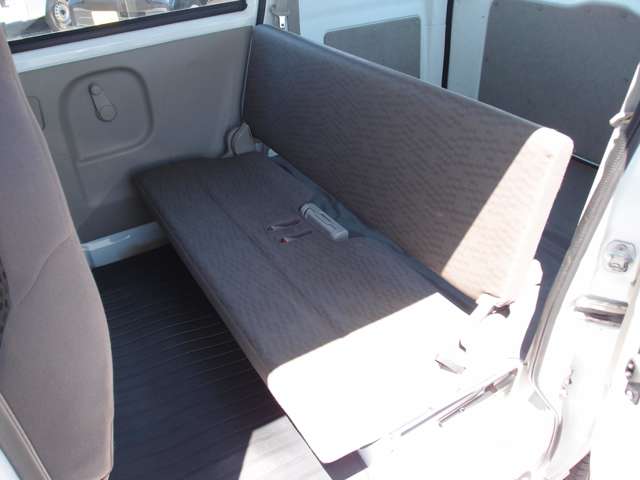 Suzuki Every 12