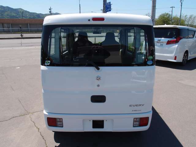 Suzuki Every 6