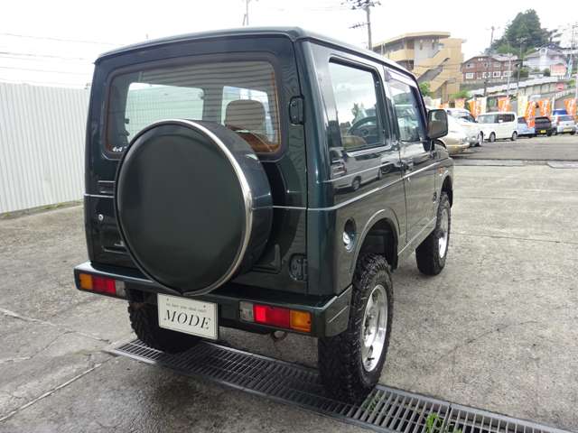 Suzuki Jimny 8