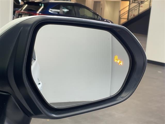 Toyota Sienta 11