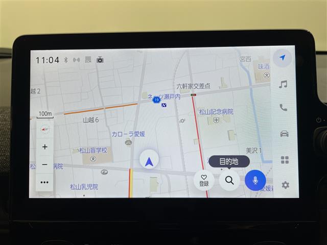 Toyota Sienta 4
