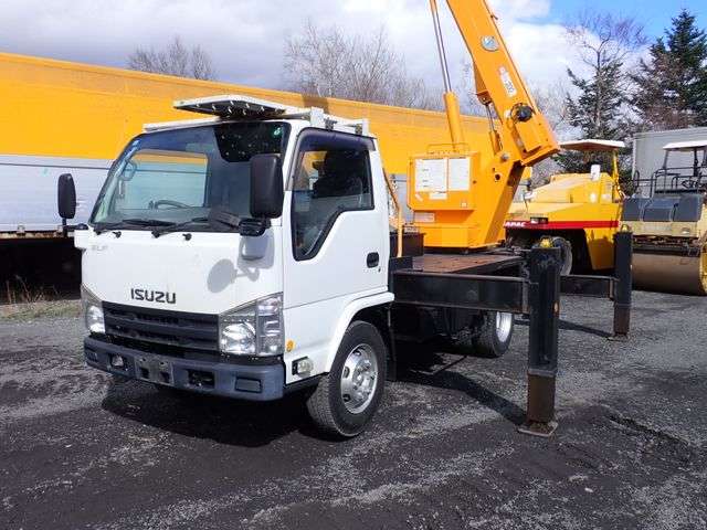 Isuzu Elf 10