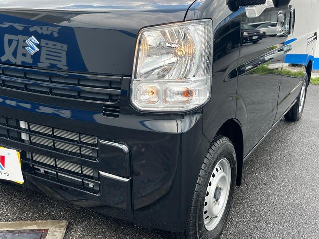 Suzuki Every 12