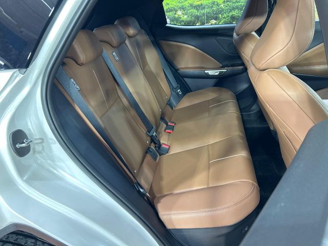Lexus LBX 9